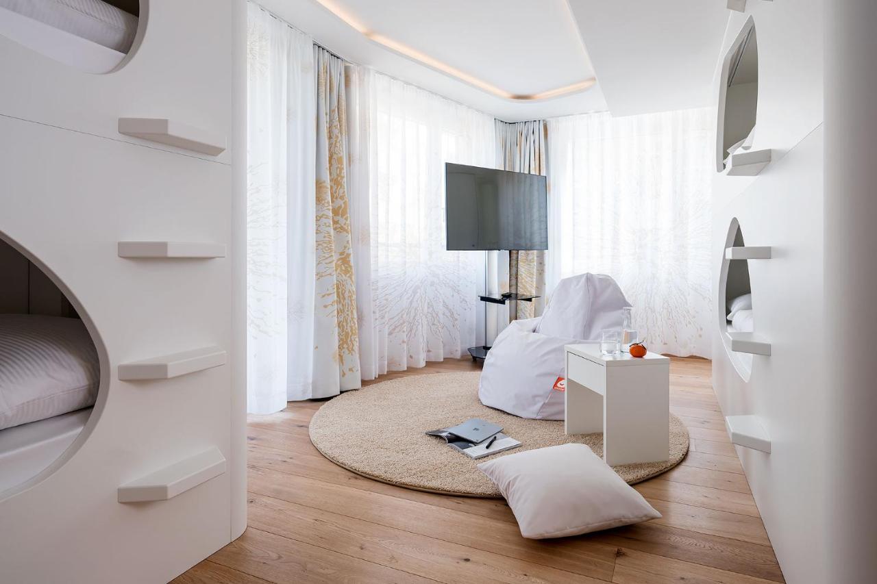 Neuro Campus Hotel Vitznau Eksteriør bilde